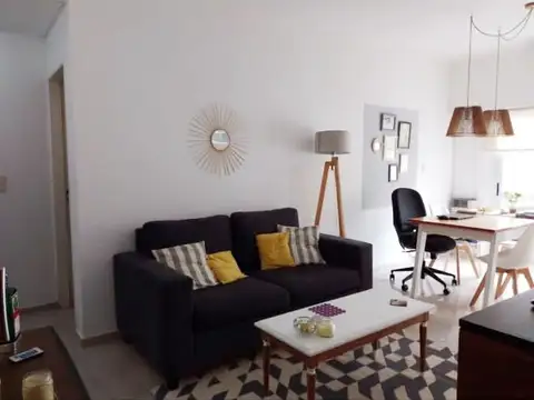 Departamento en Venta en San Nicolás, USD 85.000