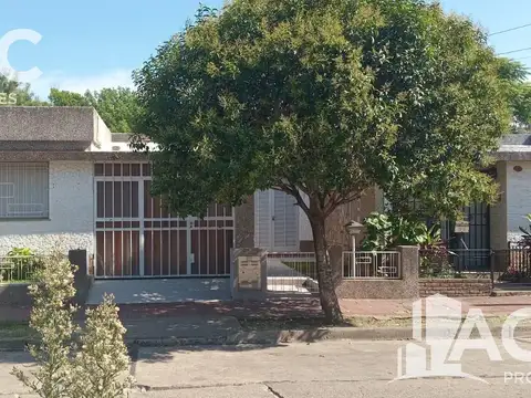 Venta - Casa - Barrio  La Florida