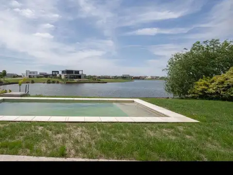ALQUILER CASA SAN SEBASTIAN PILAR VISTA A LA LAGUNA SUITE GALERÍA JARDÍN PILETA