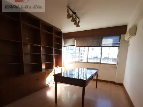 Oficina en Venta 45 años