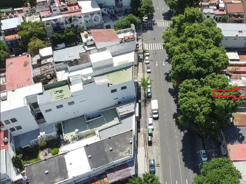 Venta terreno Av. Gaona 4100,  8,66 x 43mts. A pasos del área comercial textil de Floresta