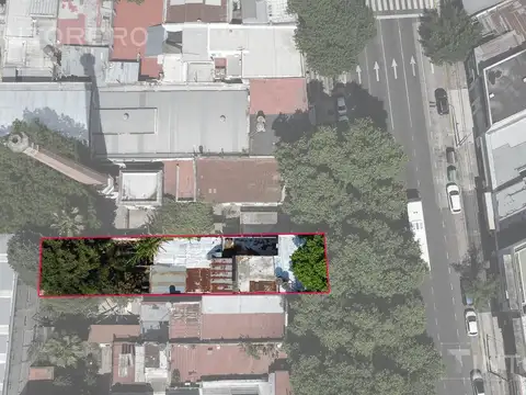 Terreno en Venta 44  mts Fondo