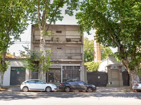 Venta terreno Av. Gaona 4100,  8,66 x 43mts. A pasos del área comercial textil de Floresta