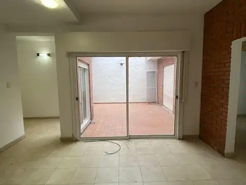 Joaquín V. González 4900, Piso PB