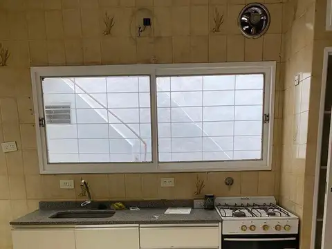 Depto Tipo Casa 4 ambientes con 1 baño