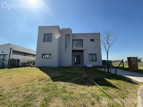 Venta Casa EN BARRIO DE SAN PABLO  CONSULTANOS 