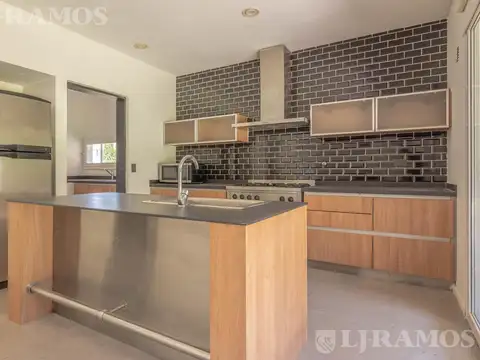 Casa con 3 dormitorios en venta  en Los Sauces - Nordelta