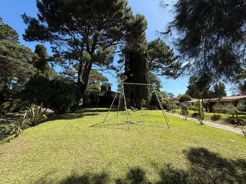 Casa 4 dormitorios , alquiler temporal