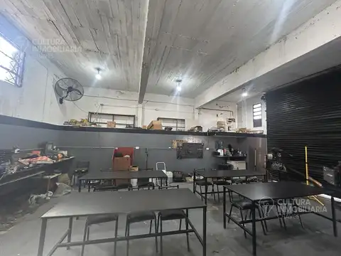 VENTA DEPOSITO O GALPON EN WILLIAM MORRIS SOBRE AVENIDA PEDRO DIAZ