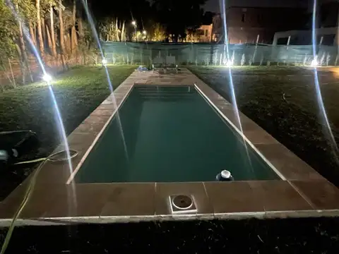 Casa en Alquiler en City Bell [Cod: 2852-69]