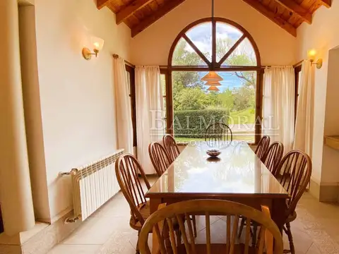 Casa 3 ambientes con 3 baños