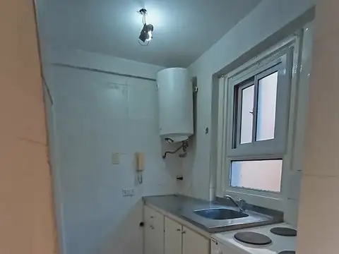 Rio De Janeiro 300, Piso 2