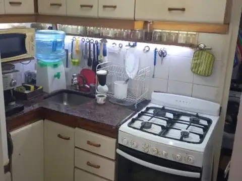 Se vende un departamento de 2 ambientes - Almagro