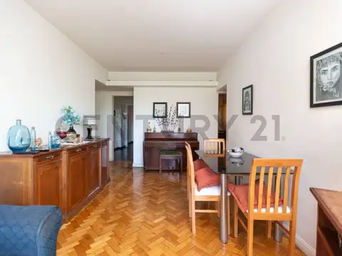 Departamento 3 ambientes con 2 baños