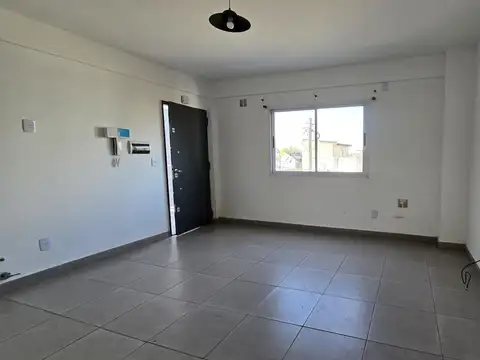Departamento en Alquiler en San Justo, $ 460.000