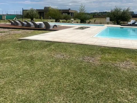 Barrio Privado ENTREVIDES