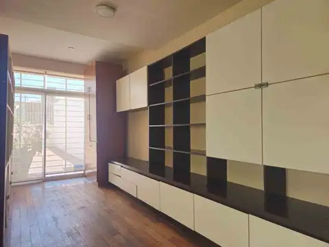 VENTA CASA NUEVA CORDOBA 3 DORM COCHERA