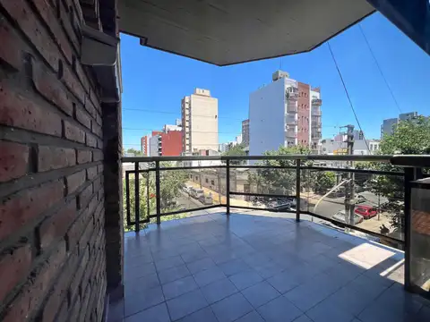 Departamento en alquiler en Moron Sur centrico