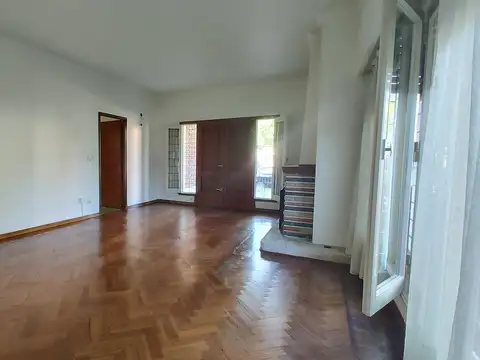 Casa en Alquiler en Munro, $ 2.200.000