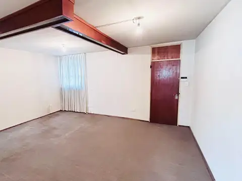 San Lorenzo 1000, Piso 8°