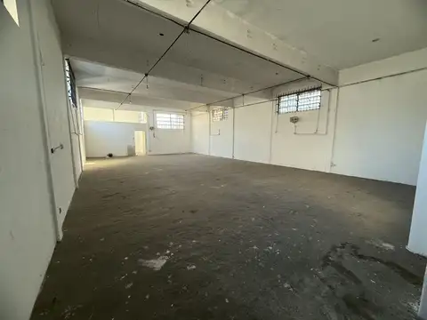 Galpón en Venta en Lomas del Mirador, Partido de La Matanza