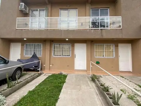 Dúplex  de tres ambientes- Ituzaingó Norte - a mts. Autopist