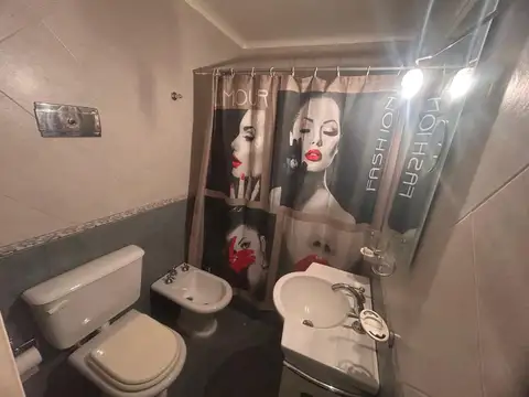 Departamento 3 ambientes con 2 baños