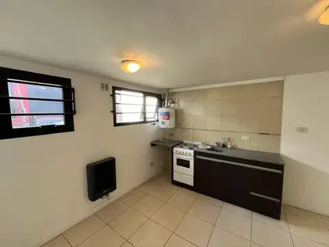 3 De Febrero 4600, Piso 1