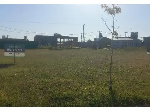 Terreno en Venta 30  mts Fondo