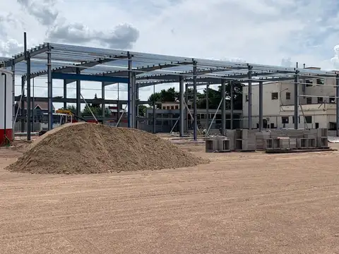 CENTRO LOGISTICO MUNRO CENTER - Carlos Calvo  al 2900