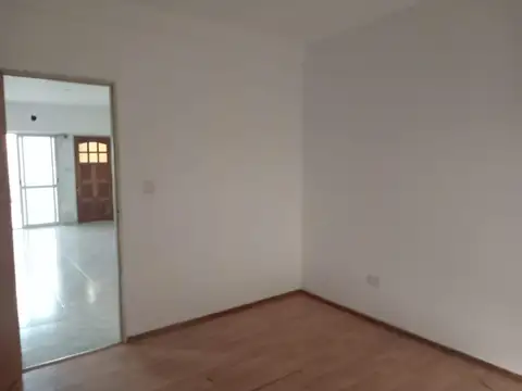 Departamento en Alquiler en Villa Bosch, $ 950.000