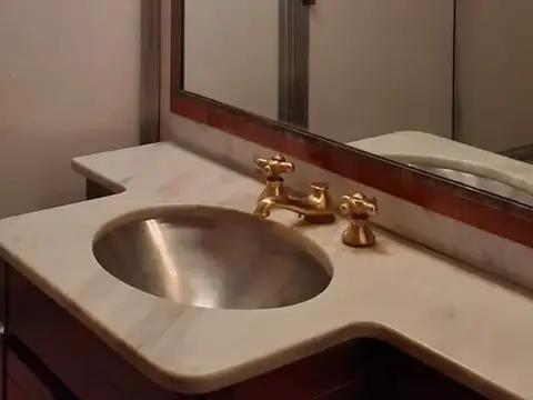 Departamento 4 ambientes con 3 baños