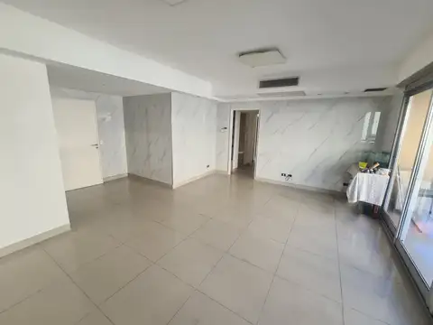 Departamento 4 ambientes con 4 baños