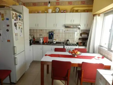 Depto Tipo Casa en Venta al Este