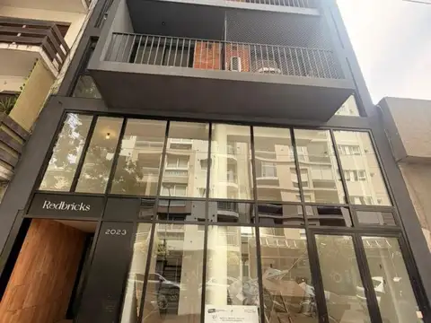 Semipiso dos ambientes en alquiler permanente