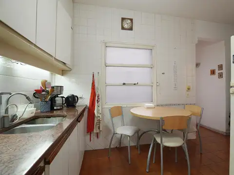 Departamento 5 ambientes con 2 baños