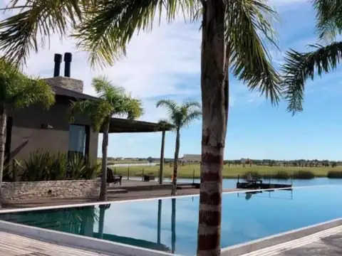 Venta lote en El Naudir