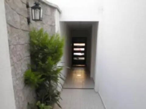Depto Tipo Casa en Alquiler en Villa Urquiza, $ 1.000.000