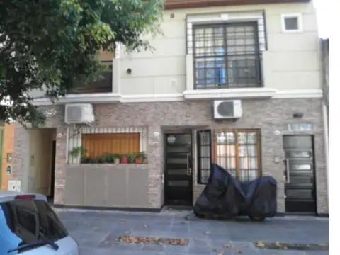 José Pascual Tamborini 5400, Piso 1