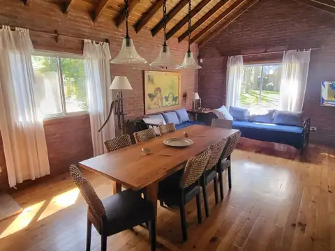 Casa 3 Dormitorios en Alquiler Temporario en Pinamar Zona Norte