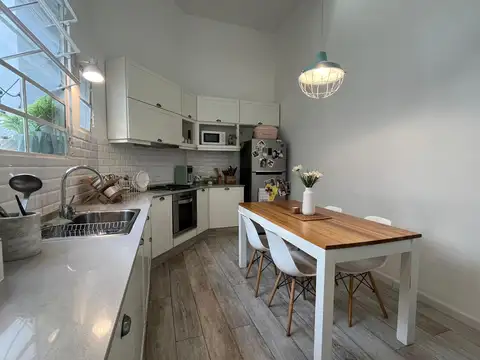 Depto Tipo Casa 5 ambientes con 1 baño