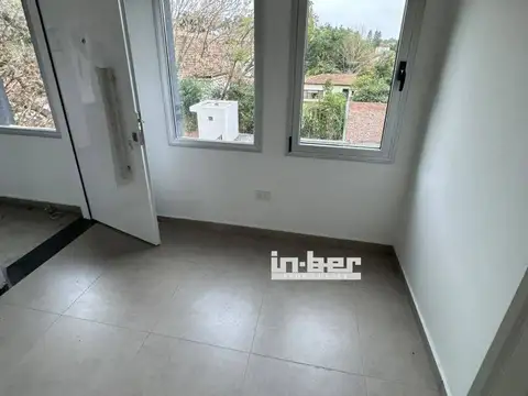 Oficina en Alquiler en Ranelagh, $ 1.500.000