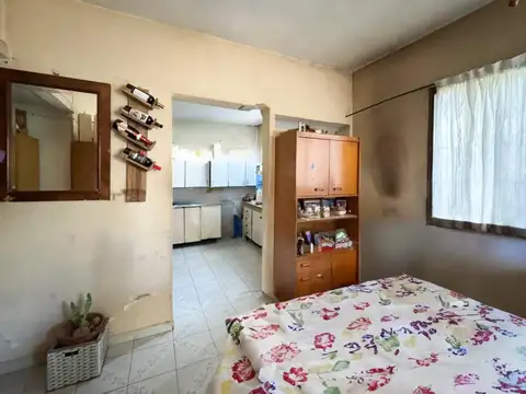 Casa 3 ambientes con 1 baño