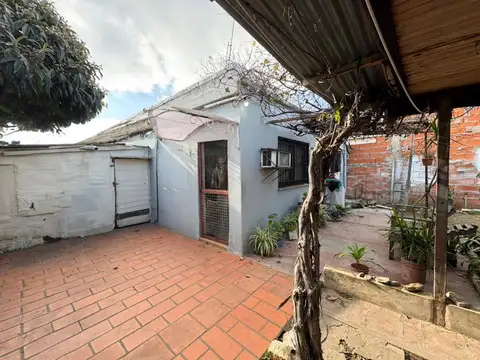 CASA A REFACCIONAR EN VENTA EN EL PARQUE SAN MARTIN