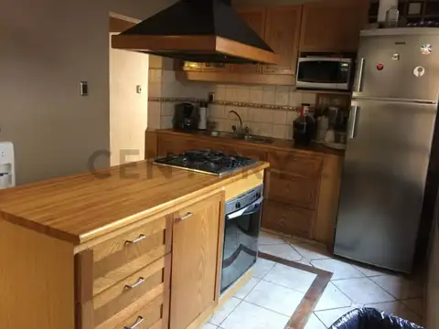 Casa en Venta 4 dormitorios con Piscina