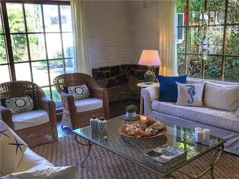 Casa en Alquiler de 5 dormitorios