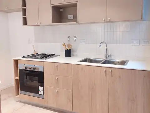 Departamento 4 ambientes con 2 baños