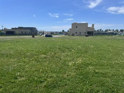 Terreno Lote  en Venta en Santa Lucia, Pilar del Este, Pilar