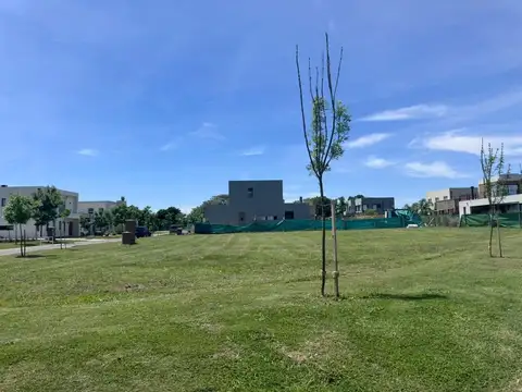 Terreno en Venta en Pilar del Este - Santa Lucia, USD 35.000