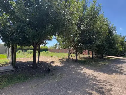 Lote 528,68m2 calle 20 de agosto casi Mitre "Funes City" - Funes.